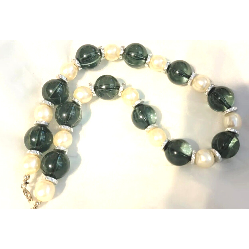 Vintage Necklace‎ Green Lucite & White Faux Pearl Beaded, Chunky 17" blu01-26